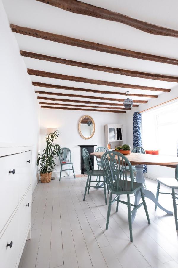 Character Cottage In The Heart Of Uplyme. Eksteriør bilde